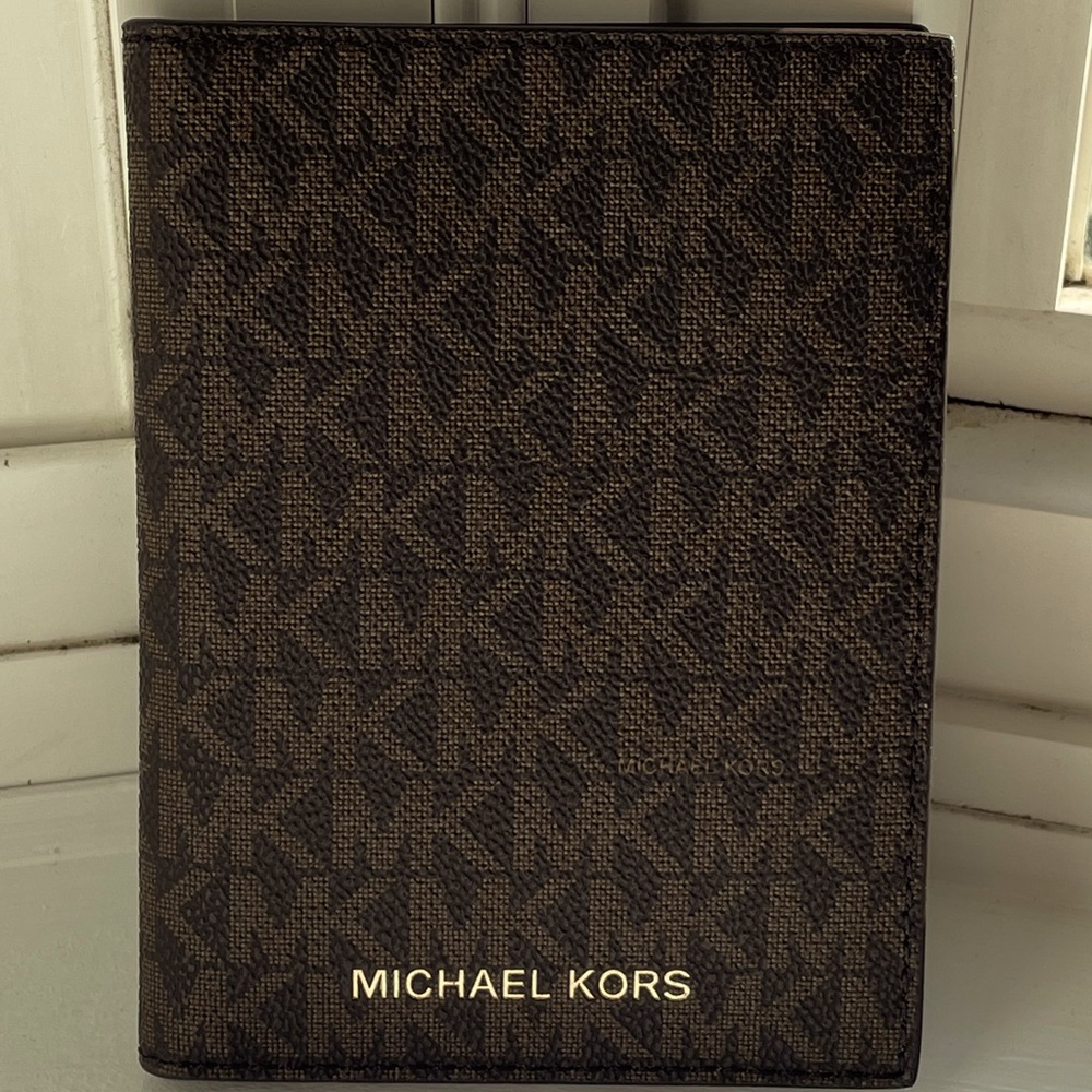 Michael Kors Passport Wallet